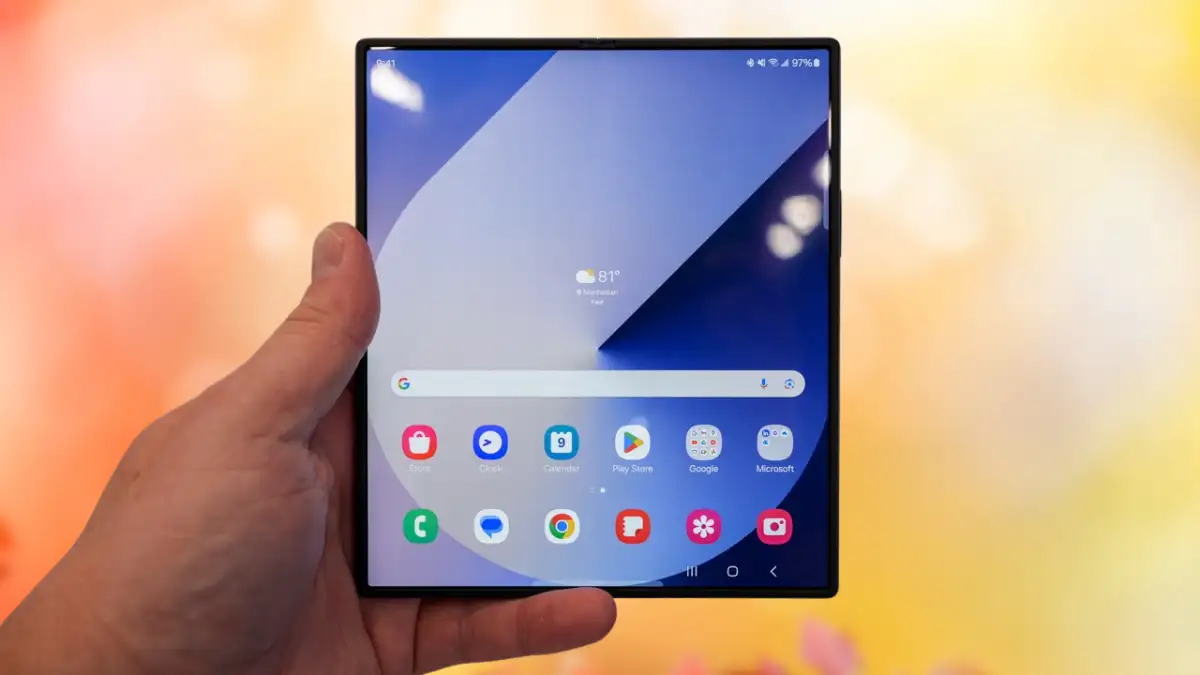 Samsung Galaxy Z Fold 6 पर बड़ी कीमत गिरावट, Big Billion Days से पहले मिल रहा ₹52,000 का डिस्काउंट